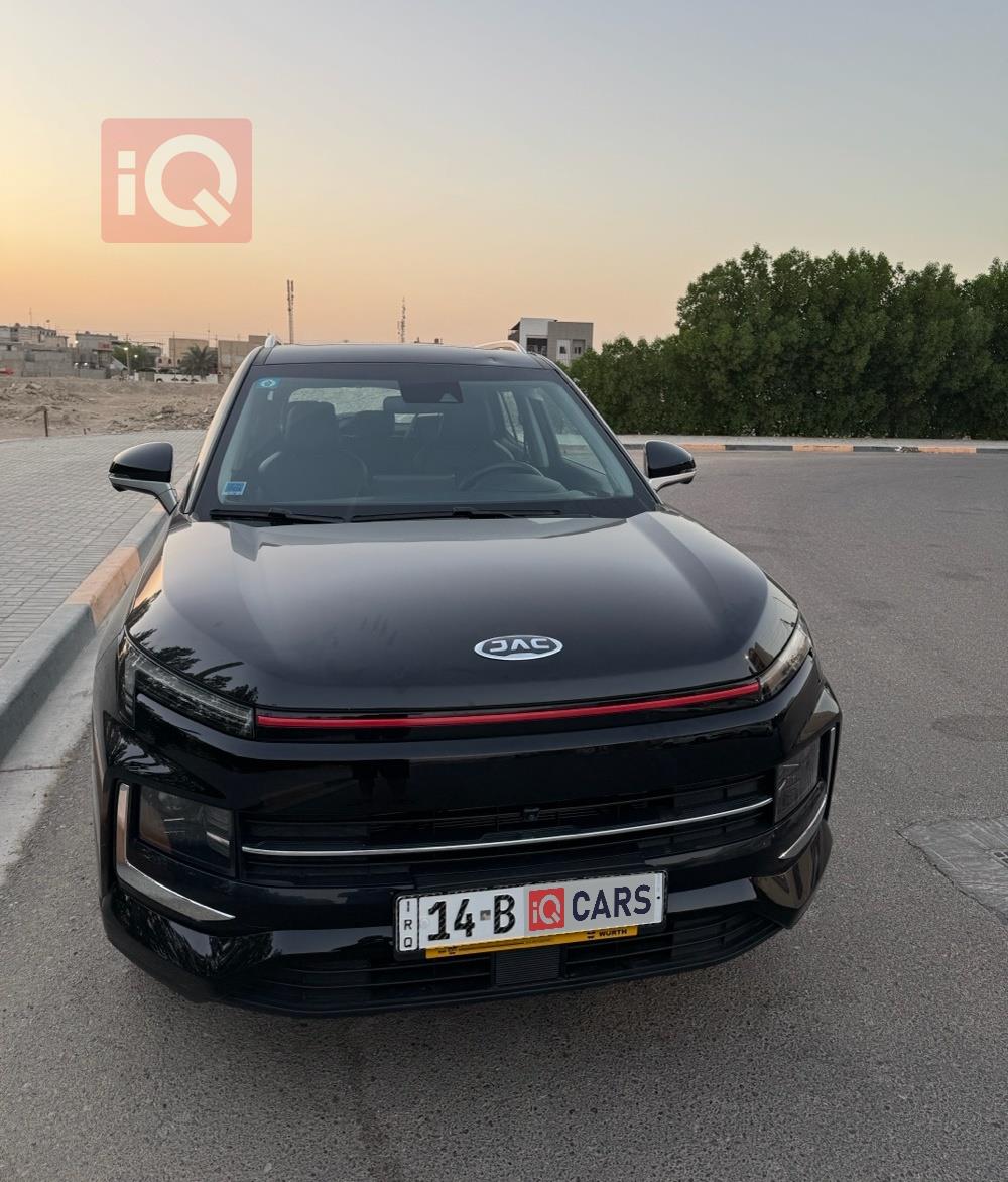 JAC JS4